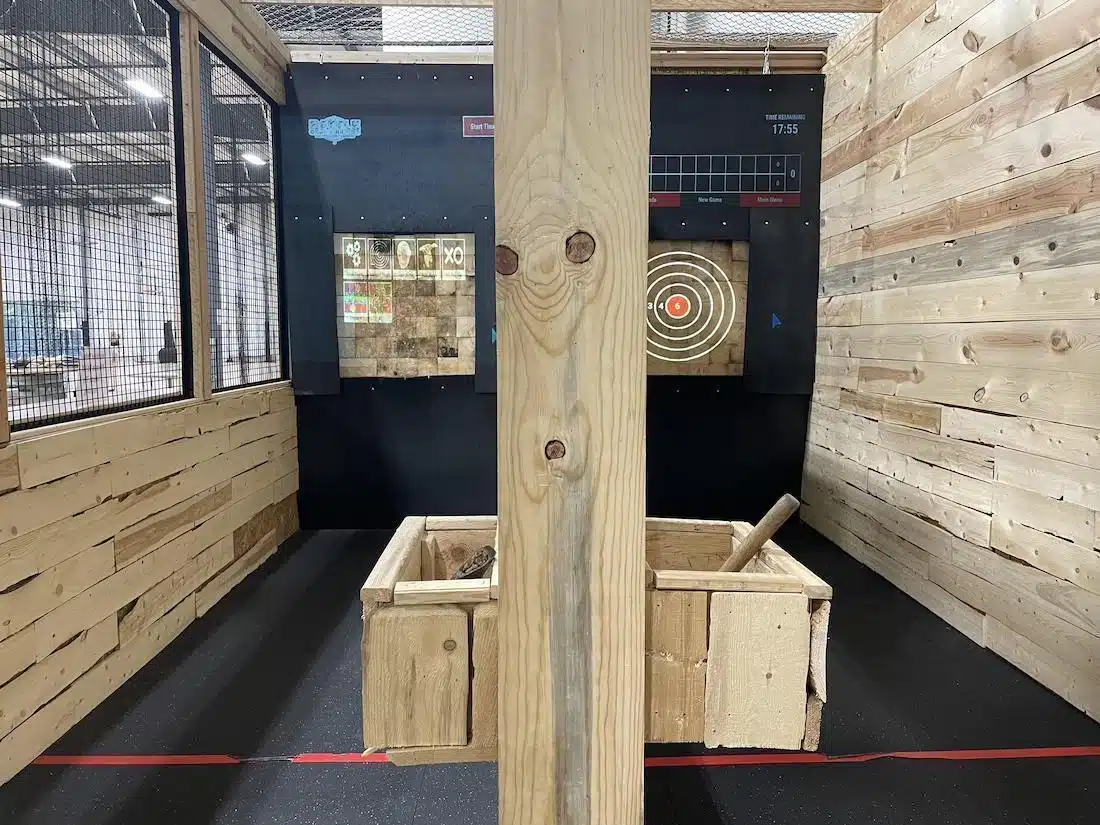 Axe throwing lanes header
